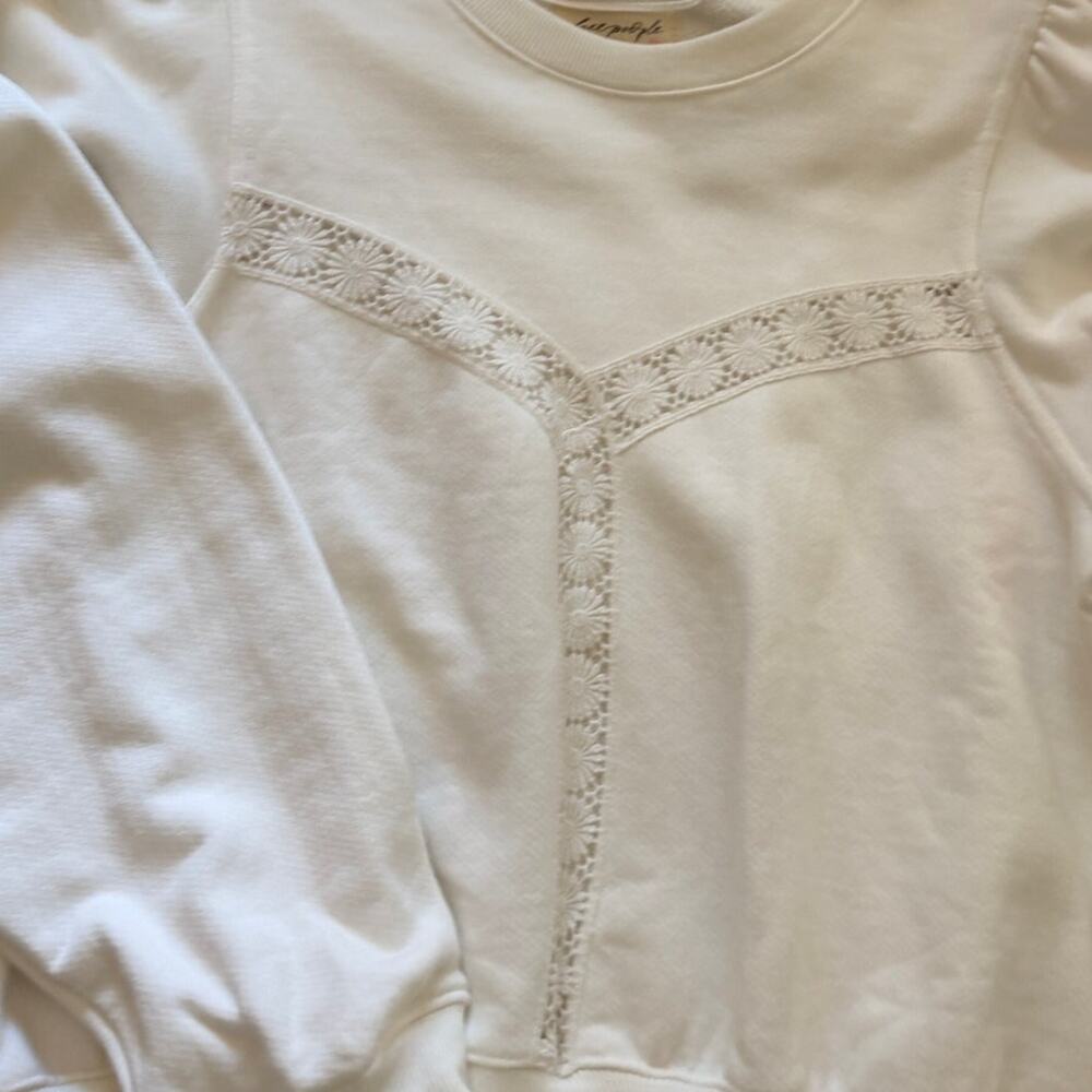 Free People NWT Ivory Lace Trim Puff Sleeve Sweatshirt Large $128